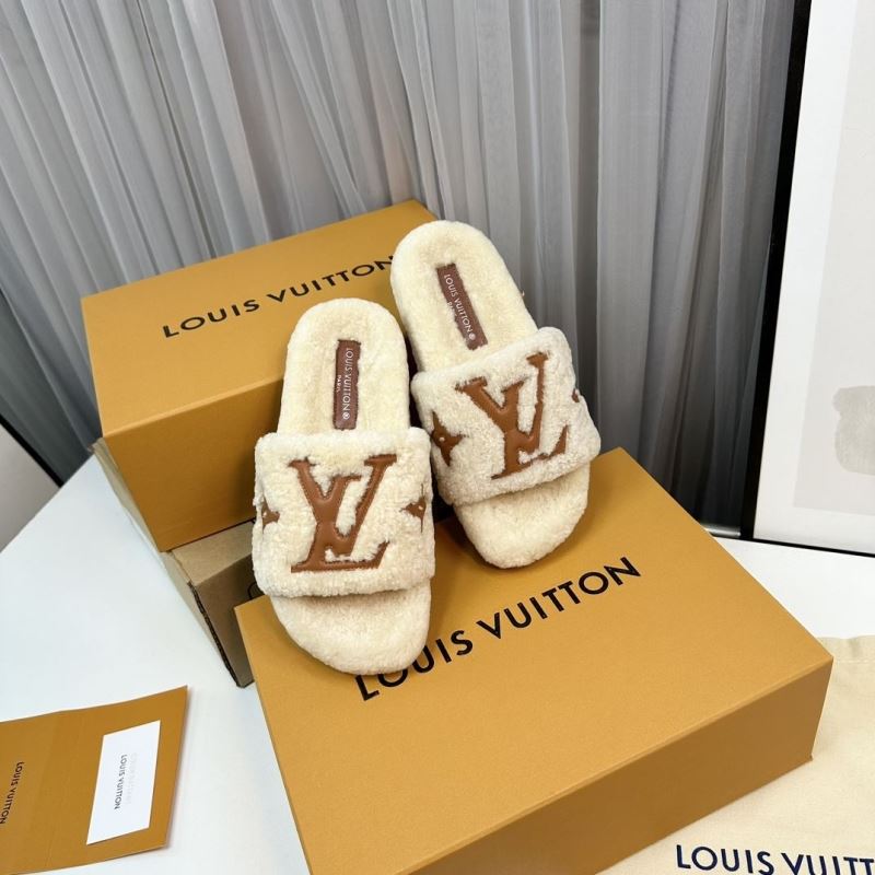 Louis Vuitton Slippers